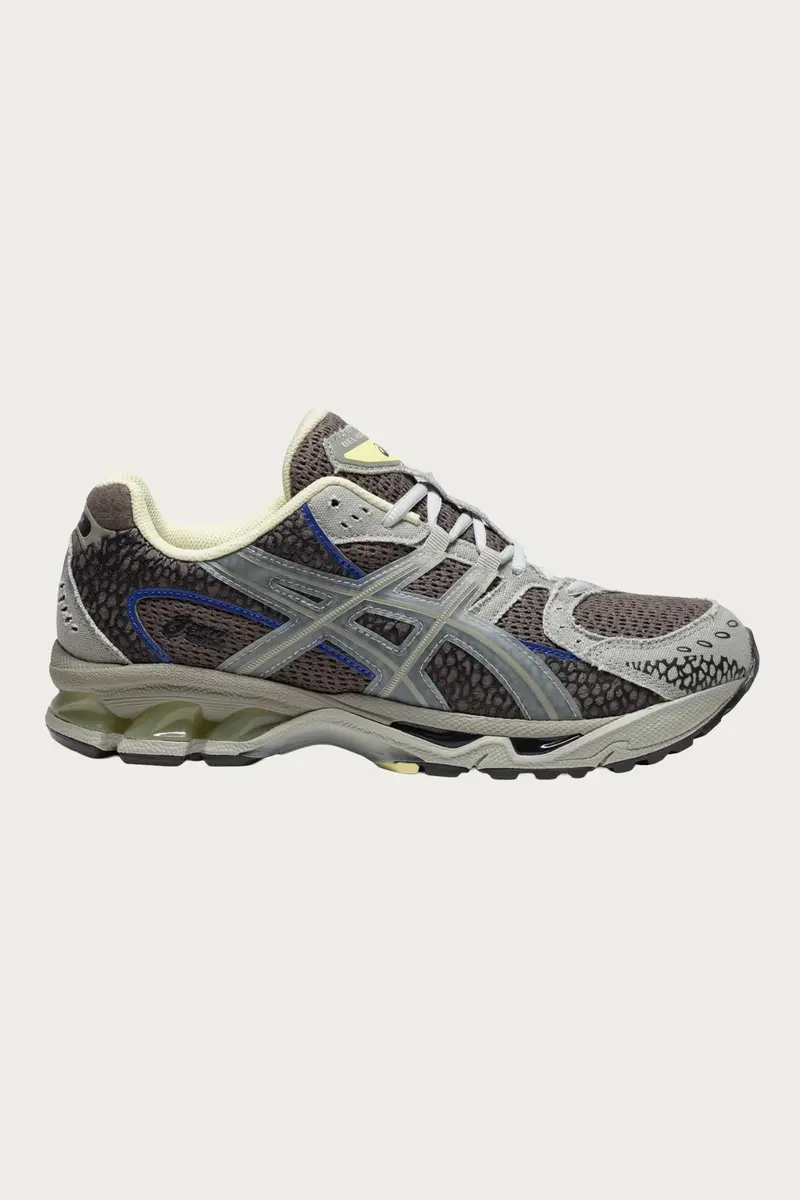 18 East X Asics Gel-Nimbus 10.1 Collaboration – Canteen & Abbey Stone Colorway 1