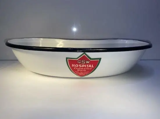 1960S Gsw Canada Enameled Kidney Dish – 9.5" Medical Tray, New Old Stock 1
