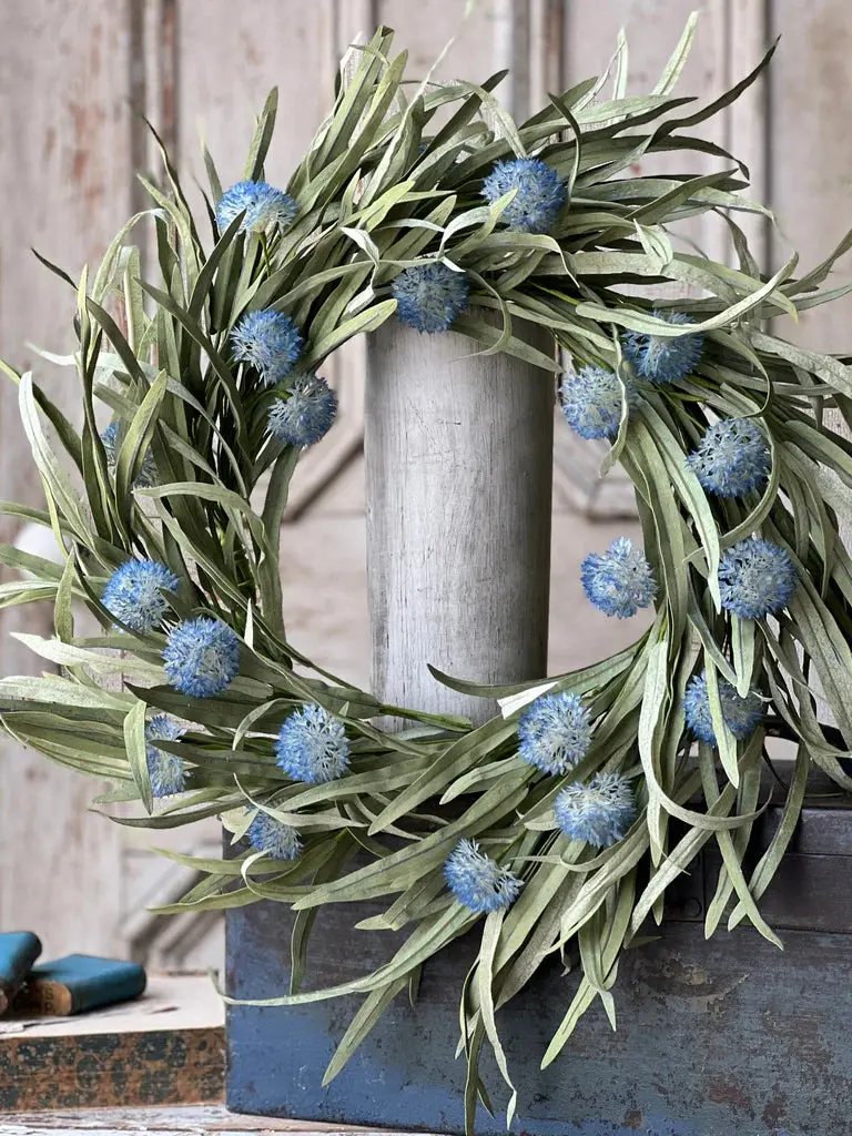24-Inch Cerulean Sky Artificial Grass Wreath 1