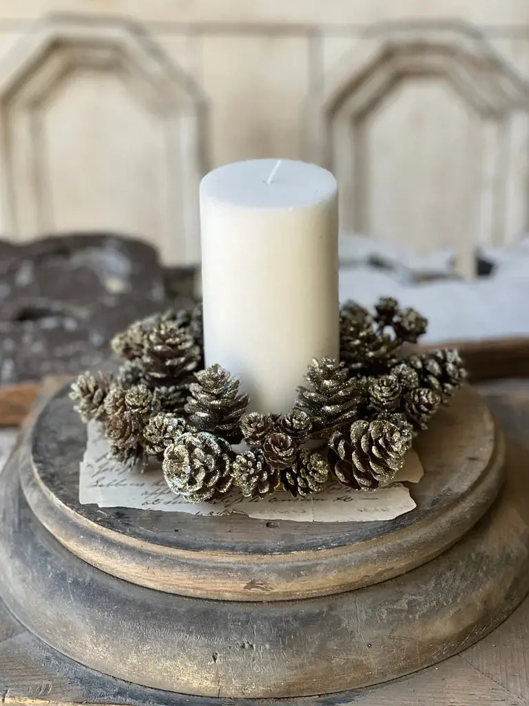 4-Inch Shimmer Pinecone Candle Ring With Metallic Finish 1