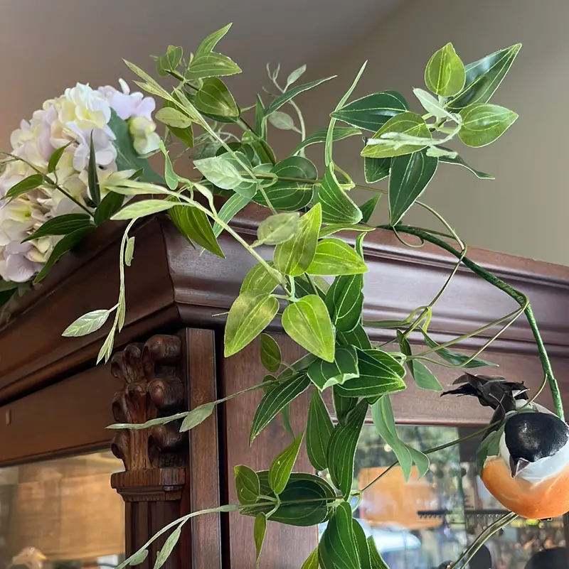 48-Inch Clematis Leaf Garland For Seasonal Wreaths And Mantels 1