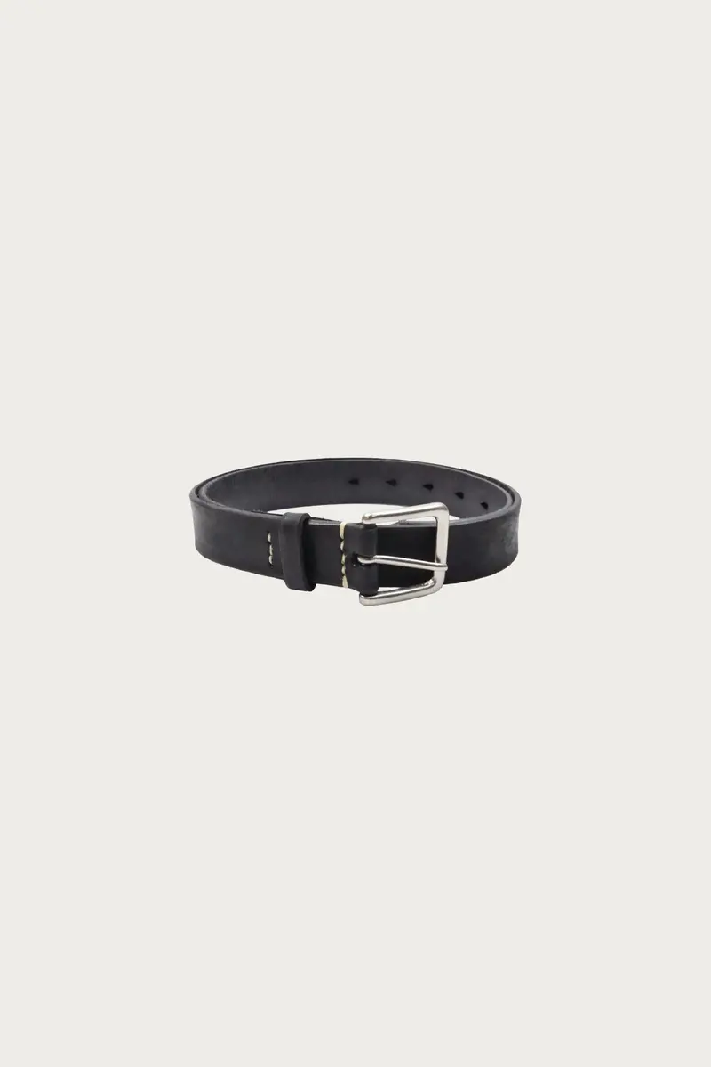 6218 Leather Narrow Belt – Wide Profile In Matte Black 1