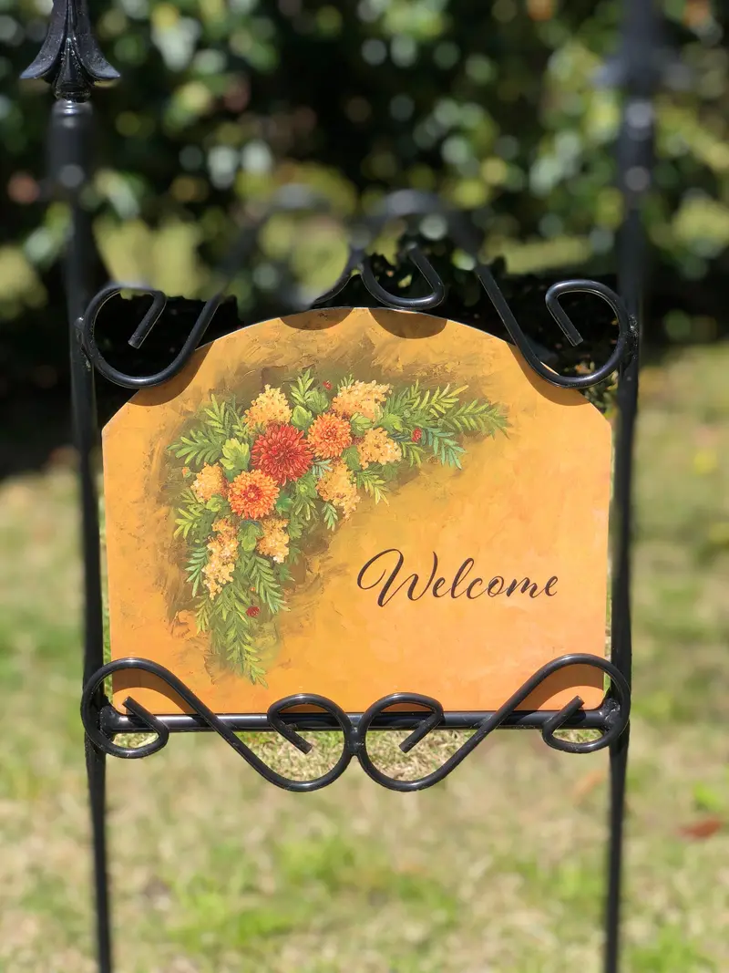 Autumn Swag Seasonal Garden Sign 1
