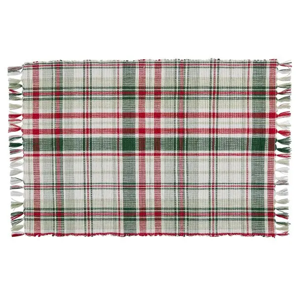 Berry Frost Placemat Set – Seasonal Table Accent 1