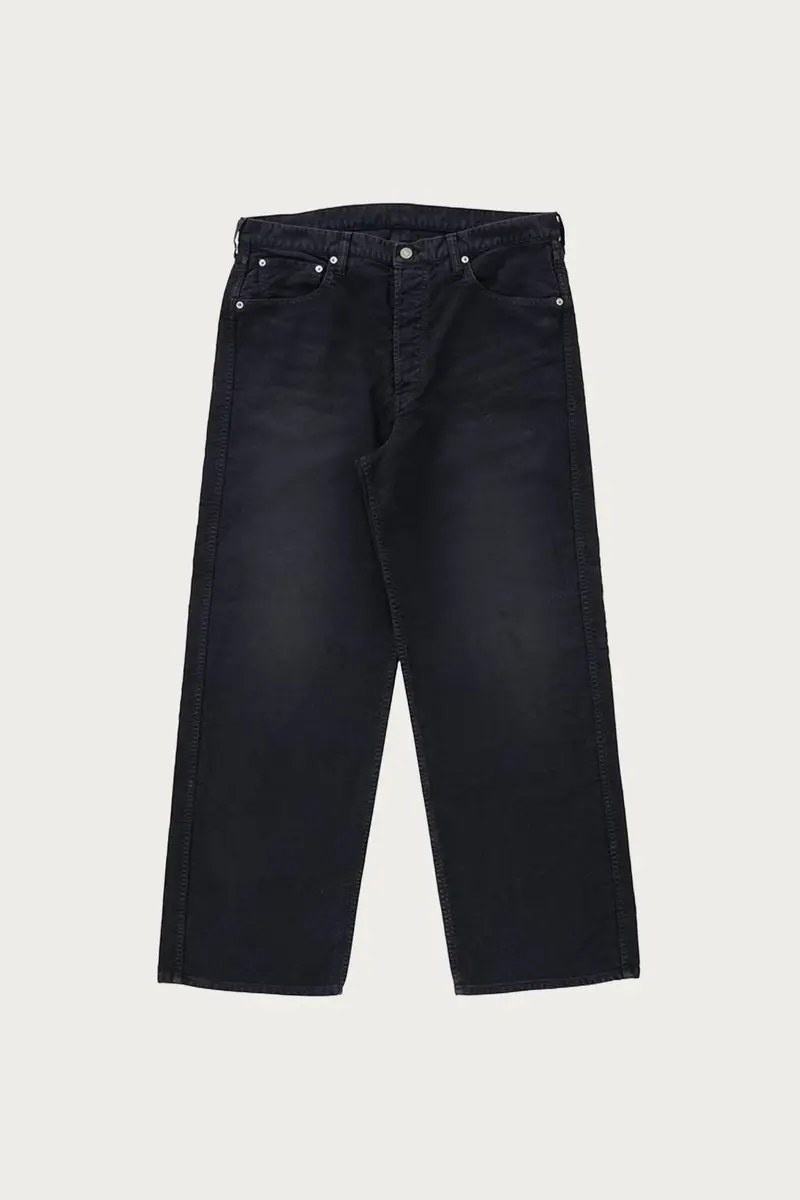 Black Wide-Fit Fluxus 01 Ex Corduroys 1