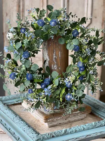 Bluet Fields Wreath – 22" Wildflower-Inspired Hanging Decoration 1