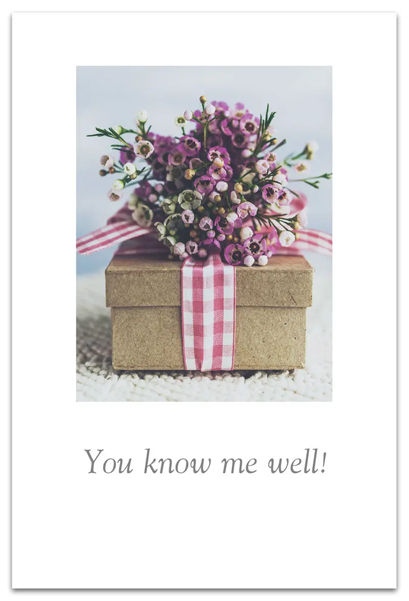 Bouquet-On-Gift Thank You Card – Elegant Appreciation Stationery 1