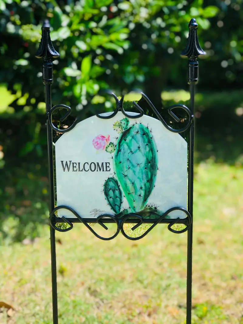 Cactus Bloom Welcome Sign For Gardens 1