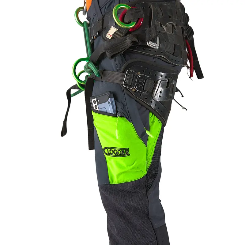 Clogger Zero Ultra Arborist Work Pants – High-Mobility Design 1