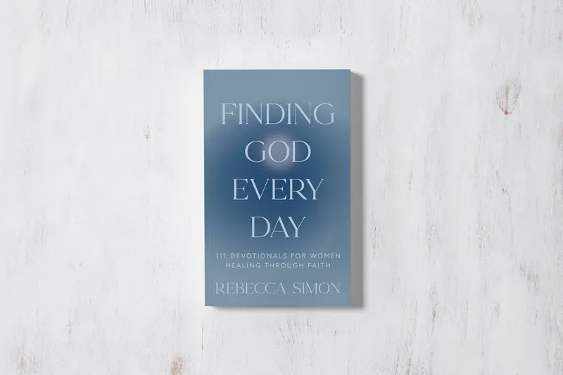 Daily Devotions For Women: 111 Faith-Filled Reflections To Connect With God 1