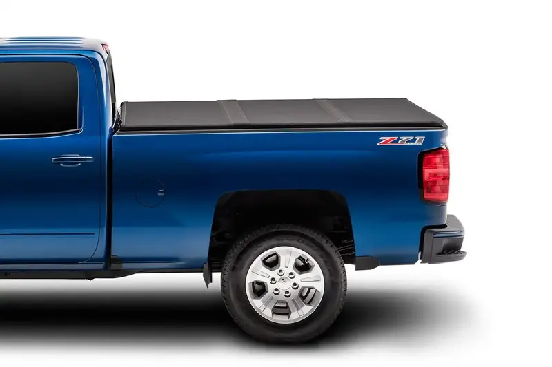 Extang Solid Fold 2.0 Hard Folding Tonneau Cover For 1999–2006 (2007 Classic) Chevrolet Silverado/Sierra 6'6" Beds 1