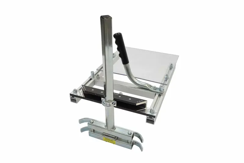 Granberg Small-Scale Alaskan Log Mill For Portable Sawmilling 1