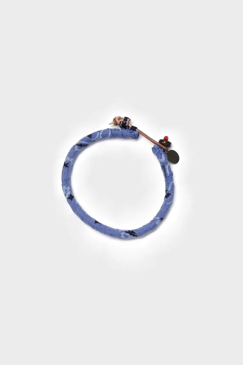 Light Blue Bandana-Style Wristband 1