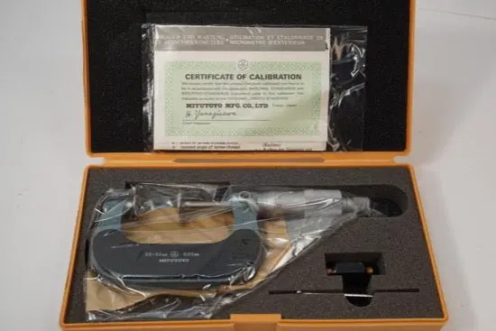 Mitutoyo Disc & Flange Micrometer – 25–50 Mm, 0.01 Mm Graduation, Made In Japan (123-102) 1