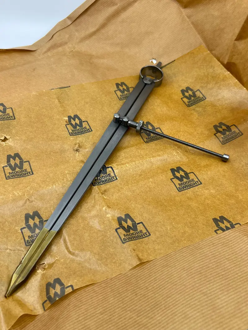 Moore & Wright Divider Caliper – 12", Solid Nut Spring Joint, Uk-Made (50/12 Nos) 1