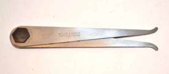Moore & Wright Inside Calipers – 4", Firm-Joint, Uk-Made #330 1