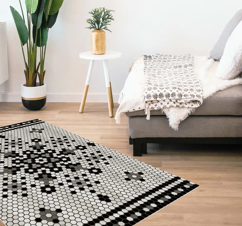 Mosaic Contrast Design In Black And Grey 1