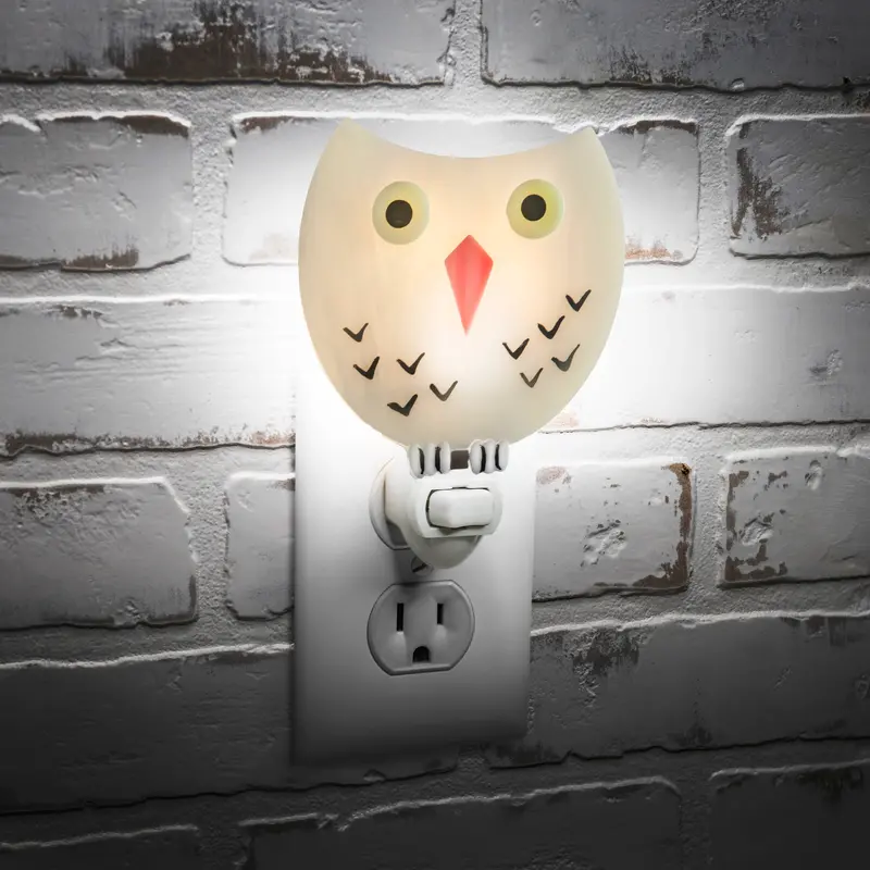 Owl-Shaped Fused Glass Night Light With Warm Glow 1