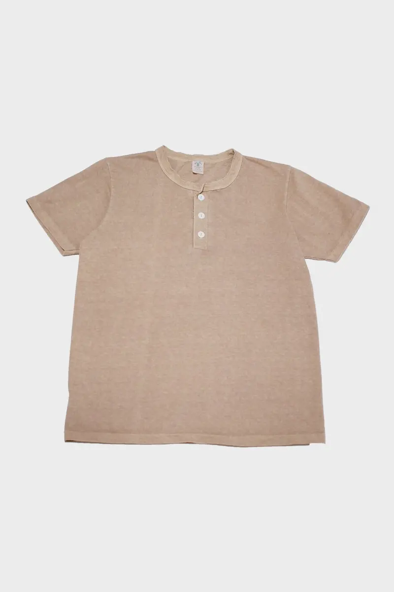Short Sleeve Henley Tee – Latte Pigment-Dyed Cotton 1