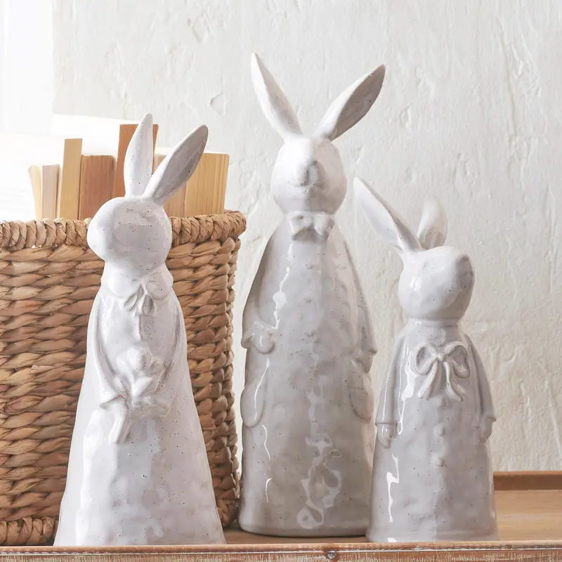 Tactile Rabbit Figurines In Three Dimensions 1