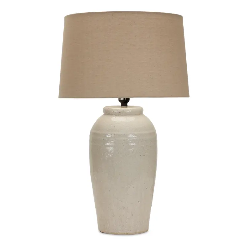 Terra Cotta Table Lamp With Earthy Finish 1