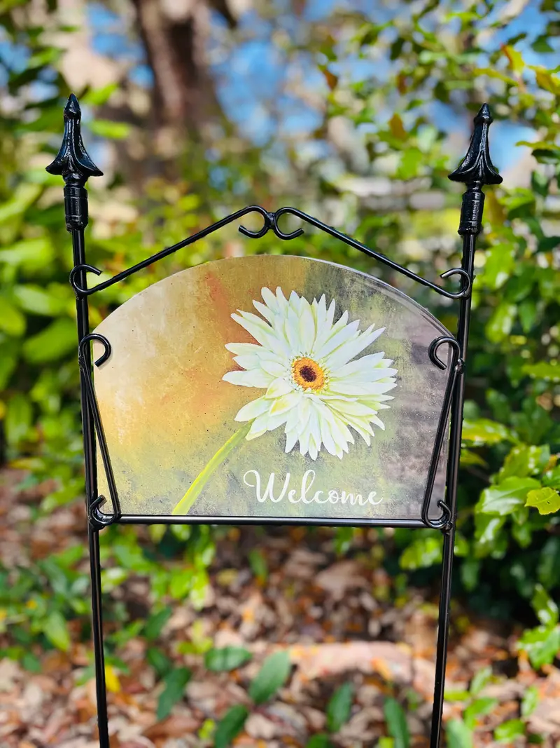 White Gerbera And Blue Heather Garden Sign On Olive Background 1