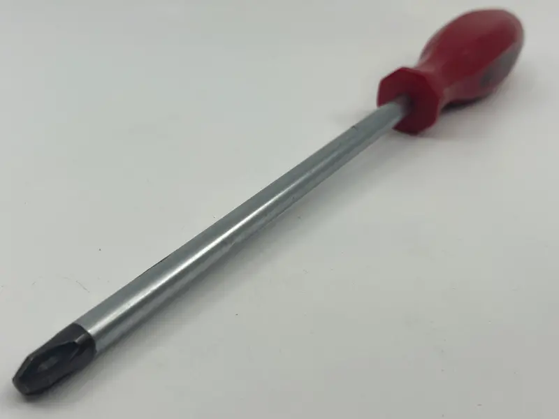 Wiha West Germany Pozidriv Screwdriver — Solid Red Handle, 4 × 200 Mm Supadriv Tip, Nos 1