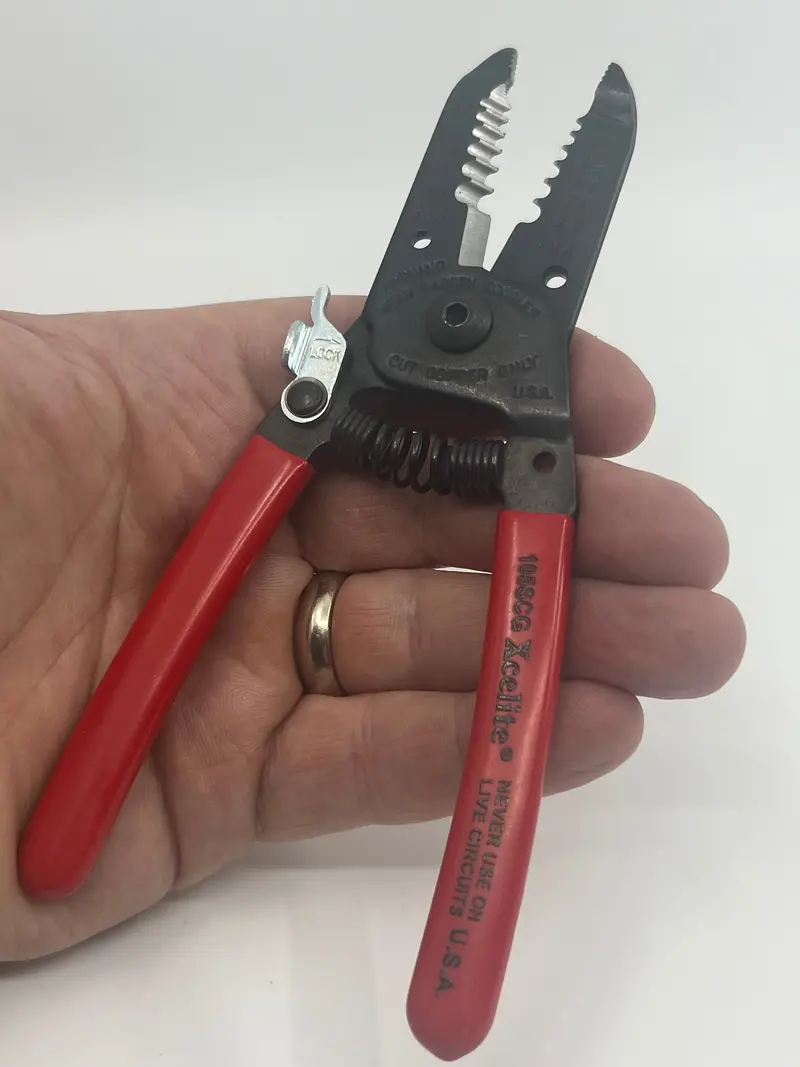 Xcelite Wire Stripper & Cutter – Discontinued Model, 22–10 Awg, Copper/Aluminum (Usa Nos) 1